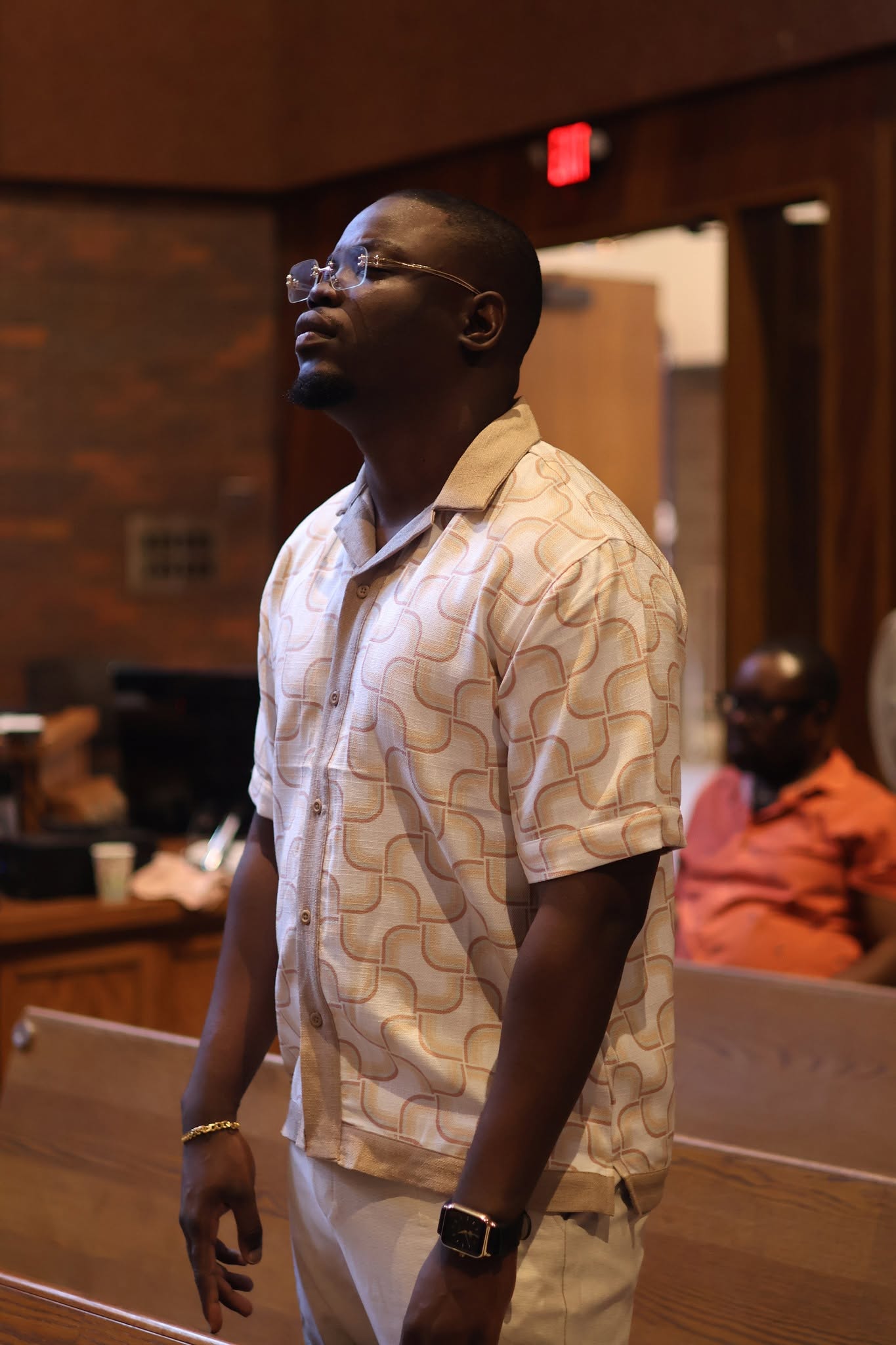 Worshipper reflecting during a Valley of Oaks service